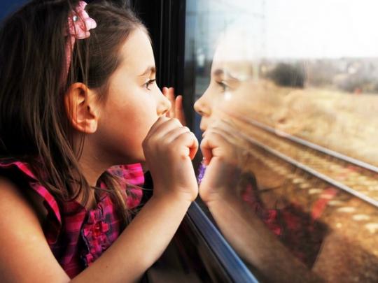 В поезде “Херсон – Запорожье” группе детей внезапно стало плохо: отравились продуктами горения