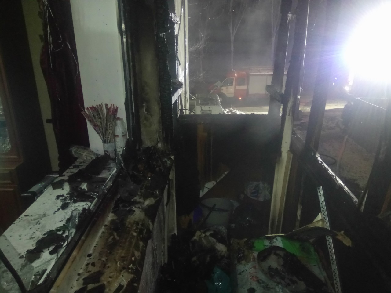 У Запоріжжі згоріла квартира через петарду, яка залетіла у вікно