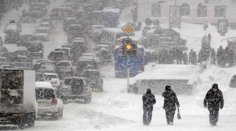 Снег, метель, гололедица: запорожцев предупреждают об опасных погодных условиях
