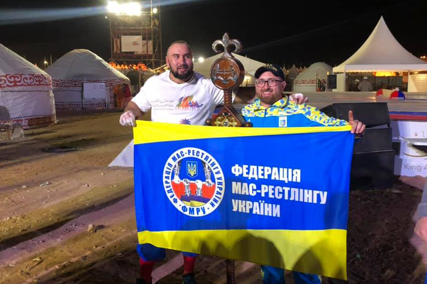 Украинец Олег Сылка стал абсолютным чемпионом мира по мас-рестлингу