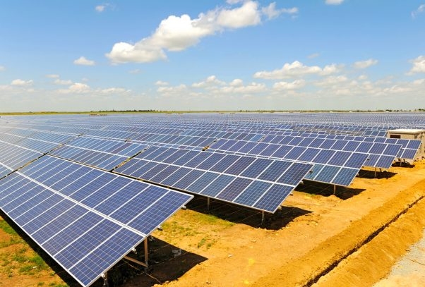 У Запорізькій області почала працювати сонячна електростанція площею 20 гектарів