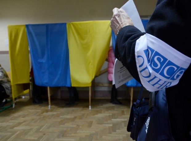 Стало известно, сколько наблюдателей от иностранных государств будут следить за выборами Президента в Запорожье