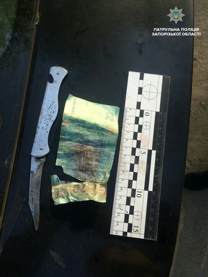 Появились подробности и фото задержания 19-летнего запорожца, который угрожал ножом водителю  маршрутки: парень украл 20 гривен