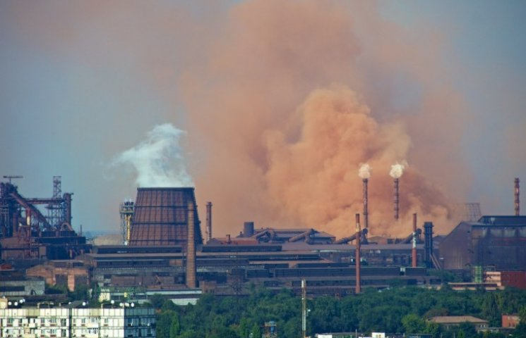 Коли будуть дані про забруднення та хто забруднює місто: у Запоріжжі  почалися громадські слухання щодо моніторингу повітря (Фото) 