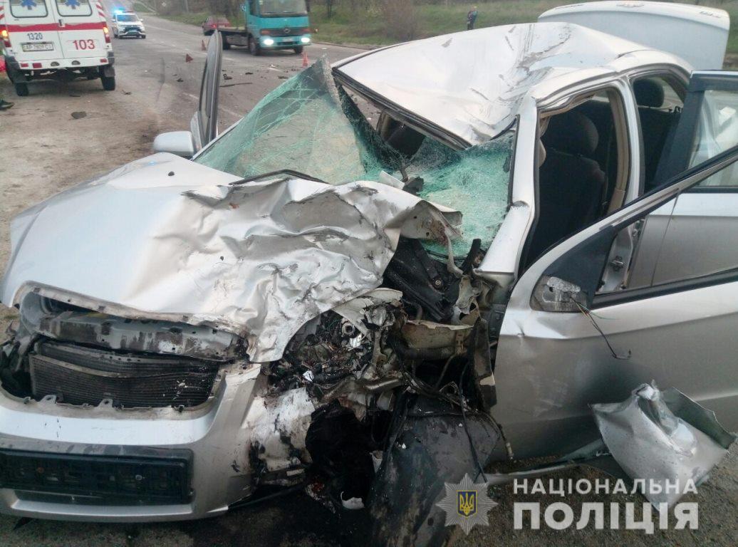 У Запорізькій області в ДТП загинув водій мотоциклу: поліція розшукує свідків (Фото)