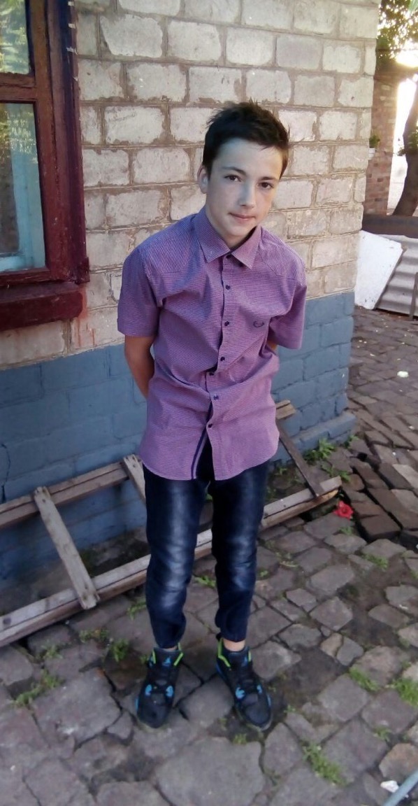 У Запоріжжі 15-річний хлопчик другу добу не виходить на зв’язок із родичами (Фото)