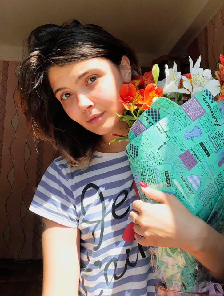 “Цените жизнь”: юная сотрудница запорожской ГСЧС рассказала, как боролась со страшной болезнью