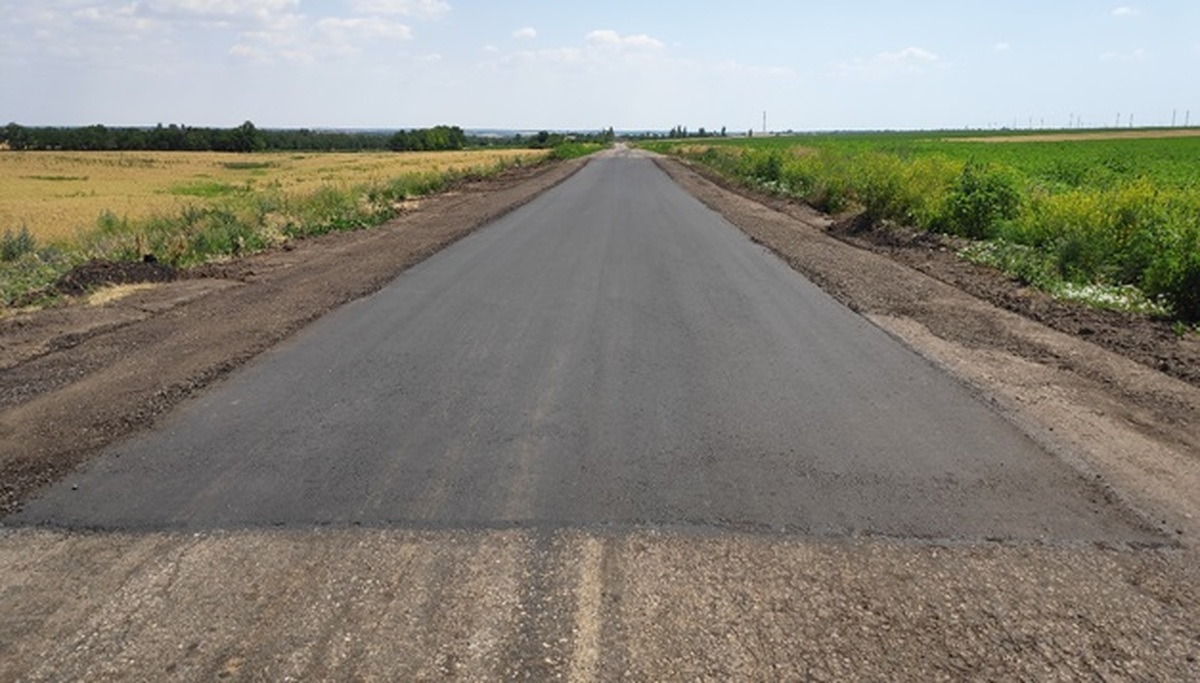У декількох районах Запорізької області відремонтовано доріг на загальній площі 148 773 м² (Фото)