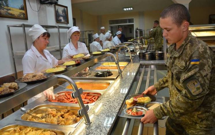 Окружной суд заблокировал переход армии на новую систему питания