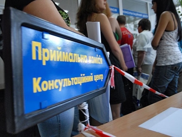В МОН назвали топ-10 самых популярных специальностей вступительной кампании