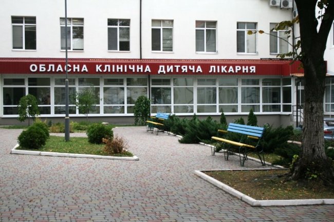 В лечебном и поликлиническом корпусах Запорожской областной детской больницы проведут капитальные ремонты