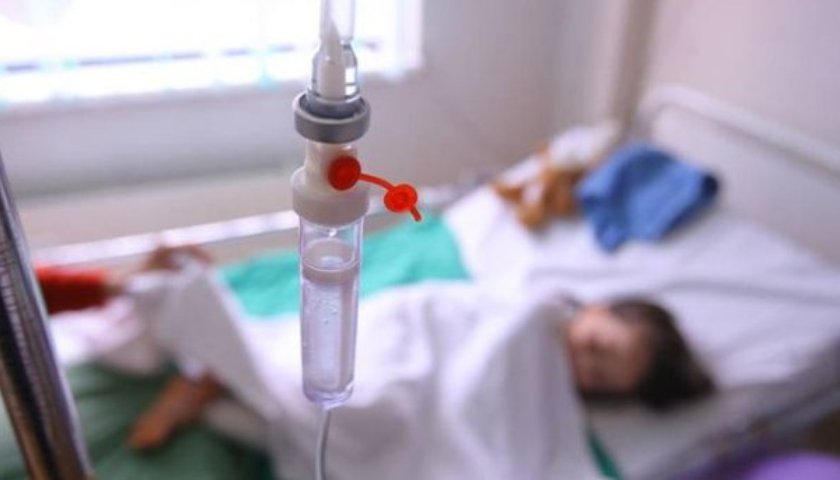 В летнем лагере отравились около 40 детей