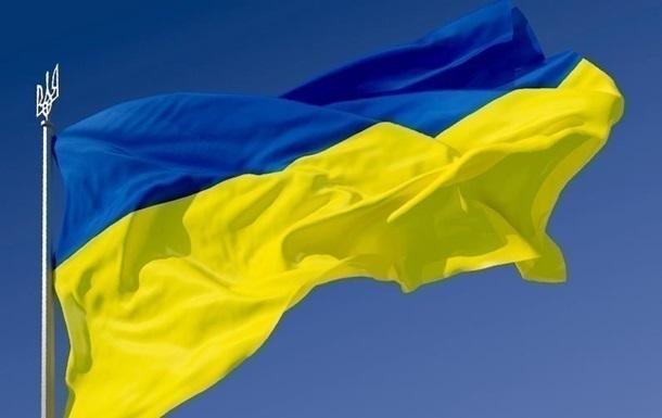 Житель Запорожья в Крыму прошелся с флагом Украины (ВИДЕО)