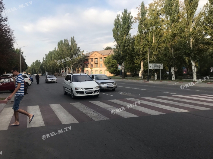 В Запорожской области на пешеходном переходе столкнулись  легковушки (ФОТО, ВИДЕО)