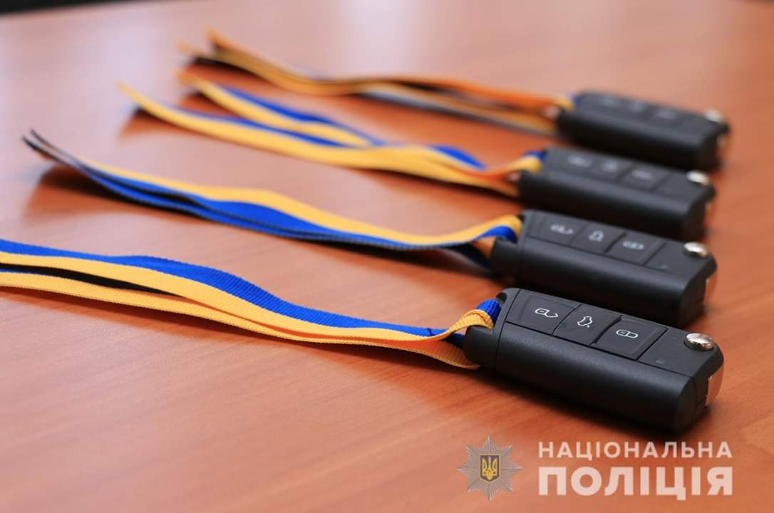 Запорожские полицейские получили новые авто (ФОТО)