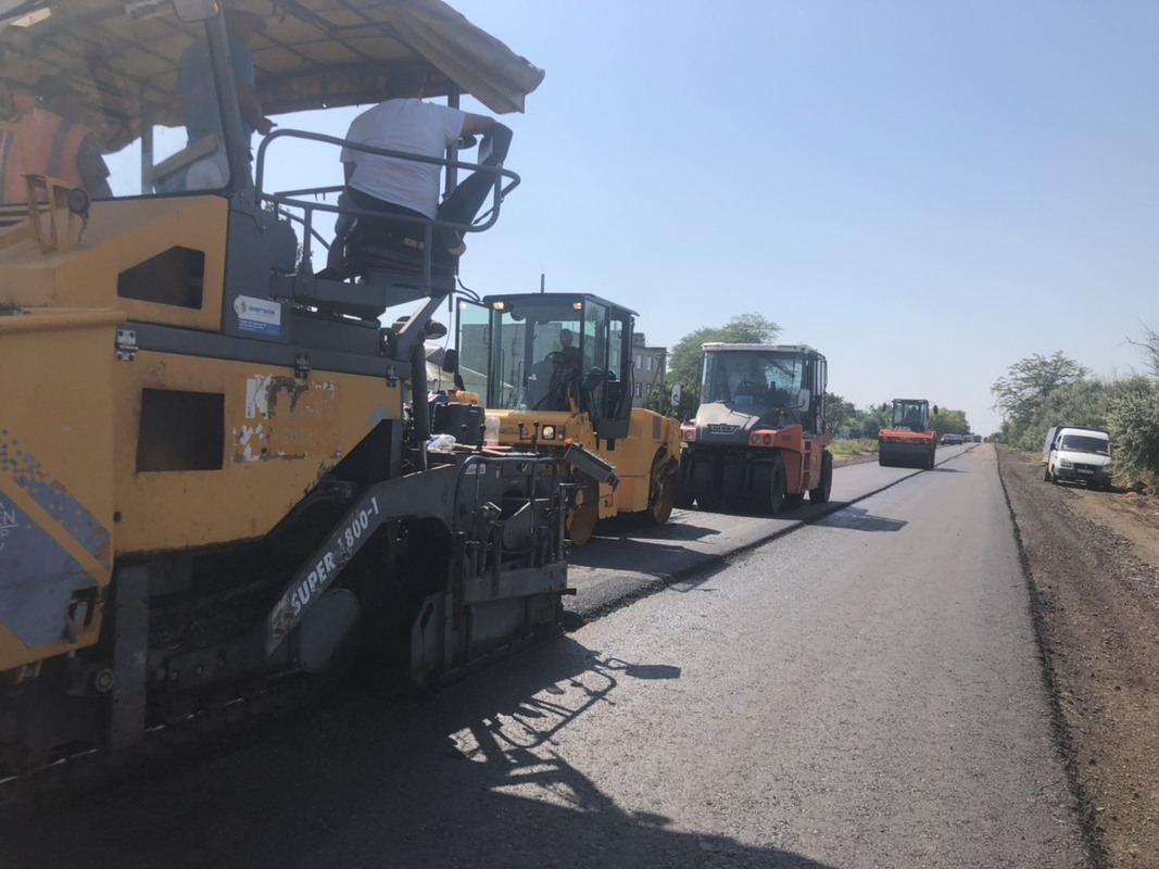 В Запорожской области проходит масштабный ремонт дорог (ФОТО)