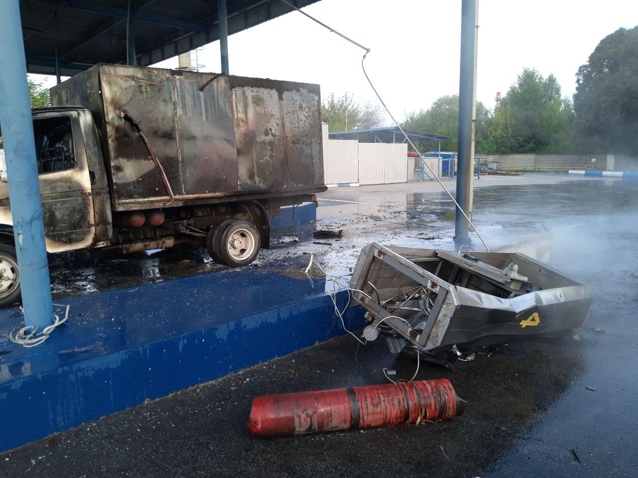 У Запоріжжі пролунав вибух на автозаправці: є постраждалі (ФОТО)