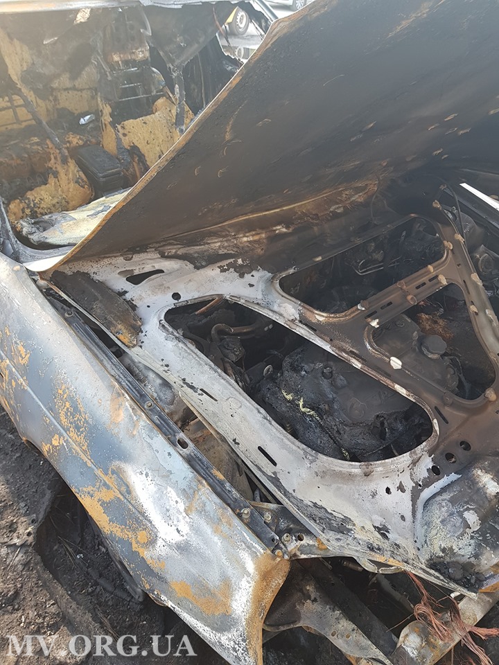 “Сгоревшие машины в Запорожской области”: одно из авто было прокурорским? (ФОТО)