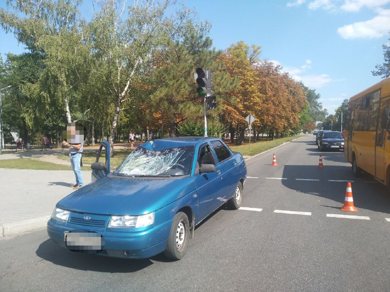 Перебегал на красный: в полиции рассказали подробности ДТП с пешеходом в Запорожье (ФОТО, ВИДЕО)