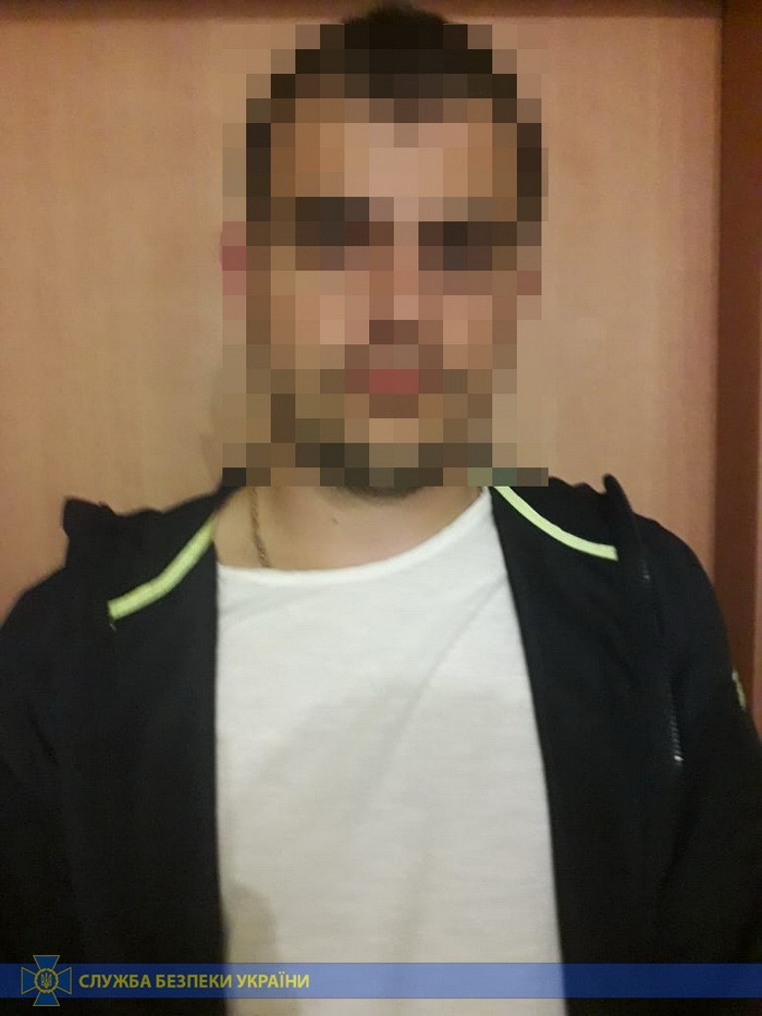 В Запорожской области задержан бывший сотрудник МВД, который обналичивал деньги для террористов
