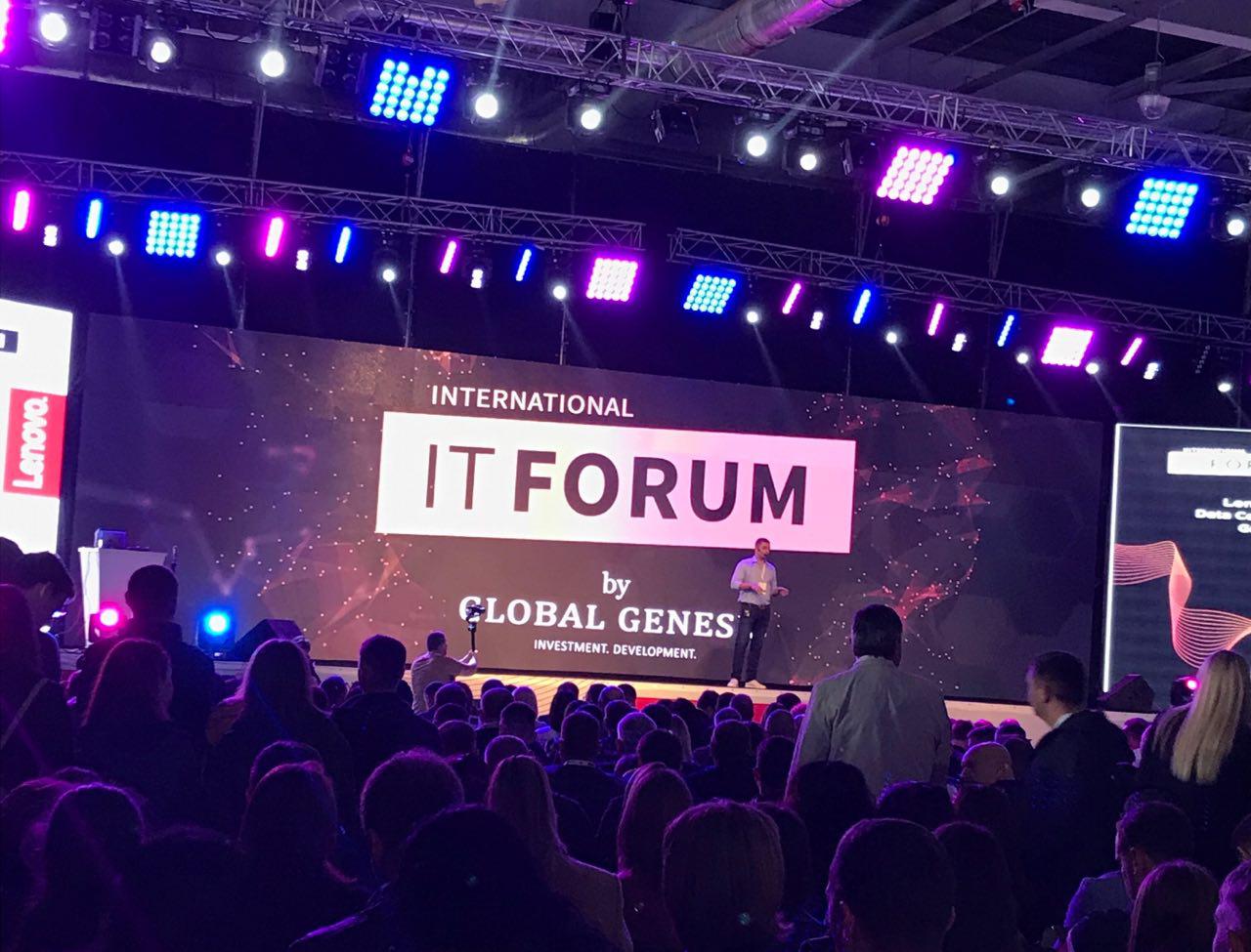 На второй International IT Forum в Запорожье, по сравнению с первым, приходит больше посетителей (ФОТО, ВИДЕО)