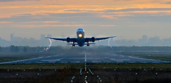 С октября возобновятся авиарейсы Запорожье – Минск