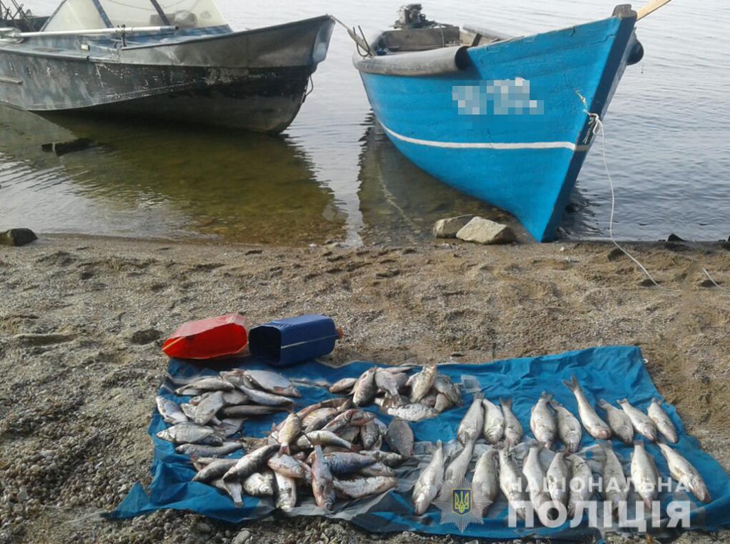 Во время рейда на реке Днепр в Запорожской области правоохранители обнаружили двух нарушителей