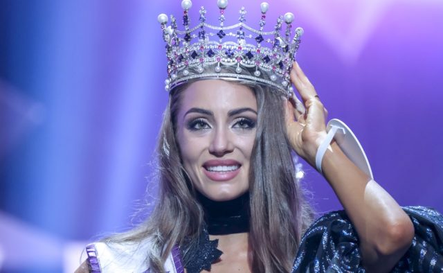Мисс Украина оскандалилась ответом на вопрос, чей Крым (ВИДЕО)