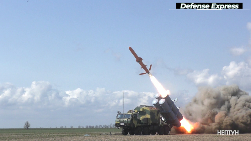 Украина успешно провела первый этап испытаний крылатой ракеты “Нептун”. Фото и видео