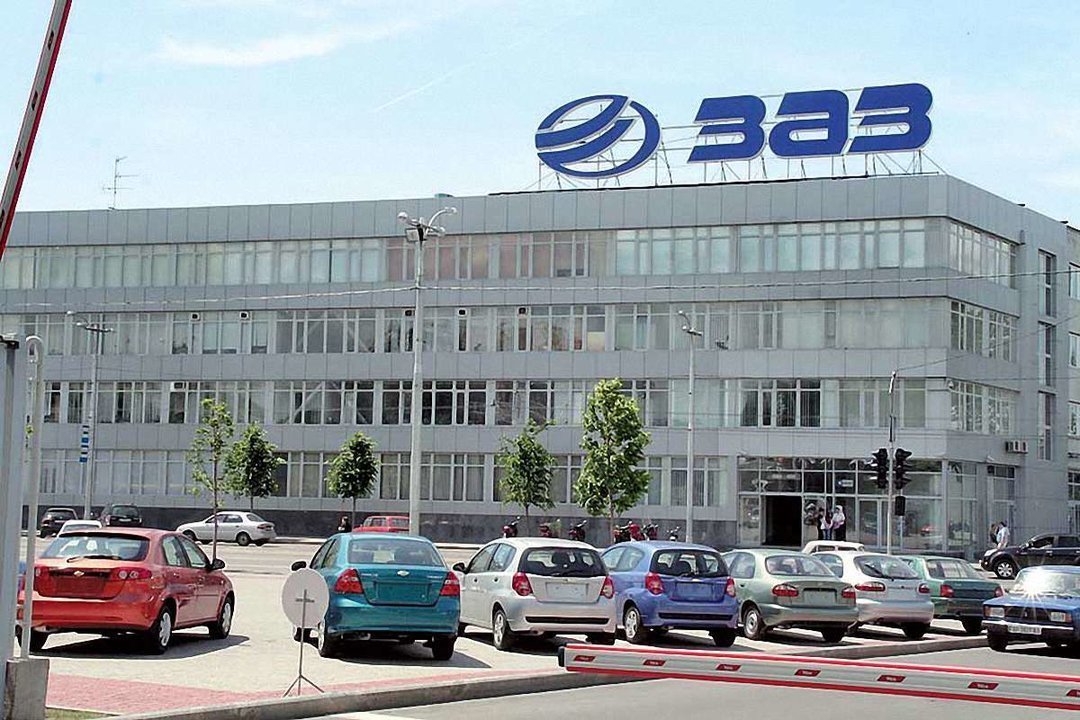 Запорожский автомобильный завод наращивает производство на фоне общего падения отрасли
