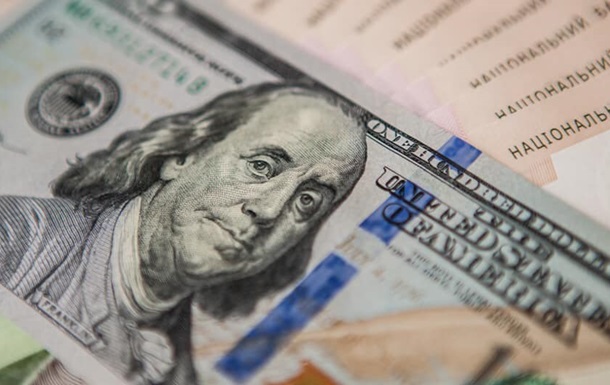 Доллар “взлетел” в киевских обменниках