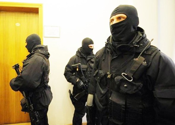 В Запорожье полиция проводит обыски в Госпродпотребслужбе