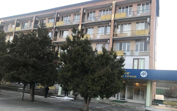 Эвакуированная украинка показала условия в номере санатория (ВИДЕО)