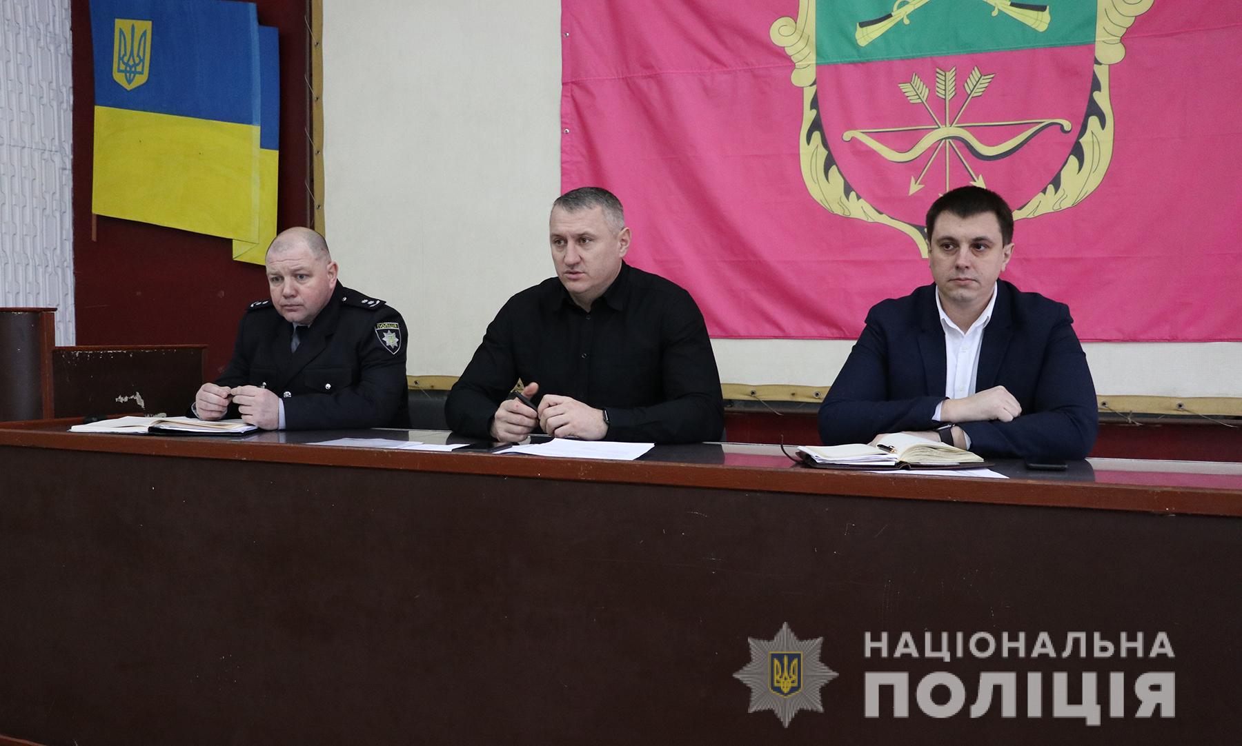 В Запорожье представили нового руководителя Вознесеновского отделения полиции: что в декларации (ФОТО)