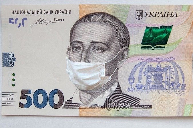 В Запорожской области медицинские маски покупают в среднем вдвое дешевле, чем в марте (ЦЕНЫ)