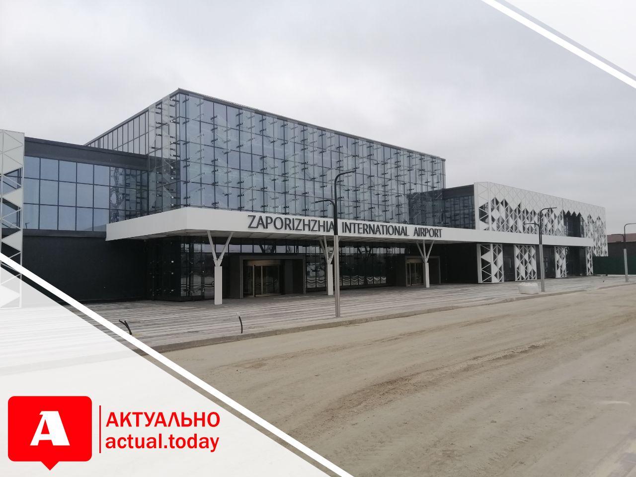 В Запорожье хулиганы повредили имущество в новом терминале аэропорта