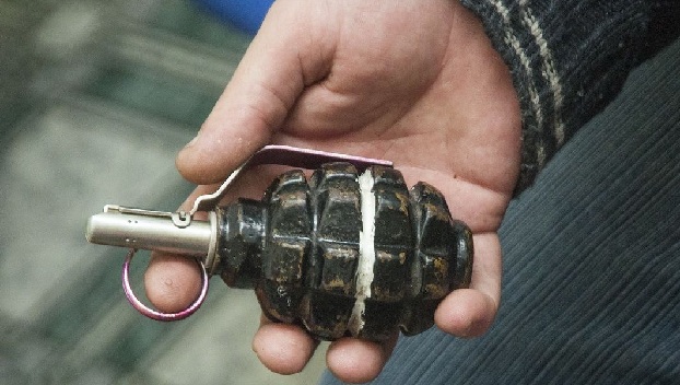 В Запорожье мужчина пытался продать самодельную взрывчатку (ФОТО)