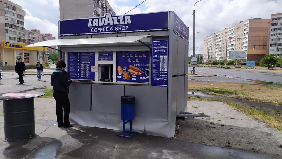 В Запорожье демонтировали очередной кофейный киоск (ФОТО)