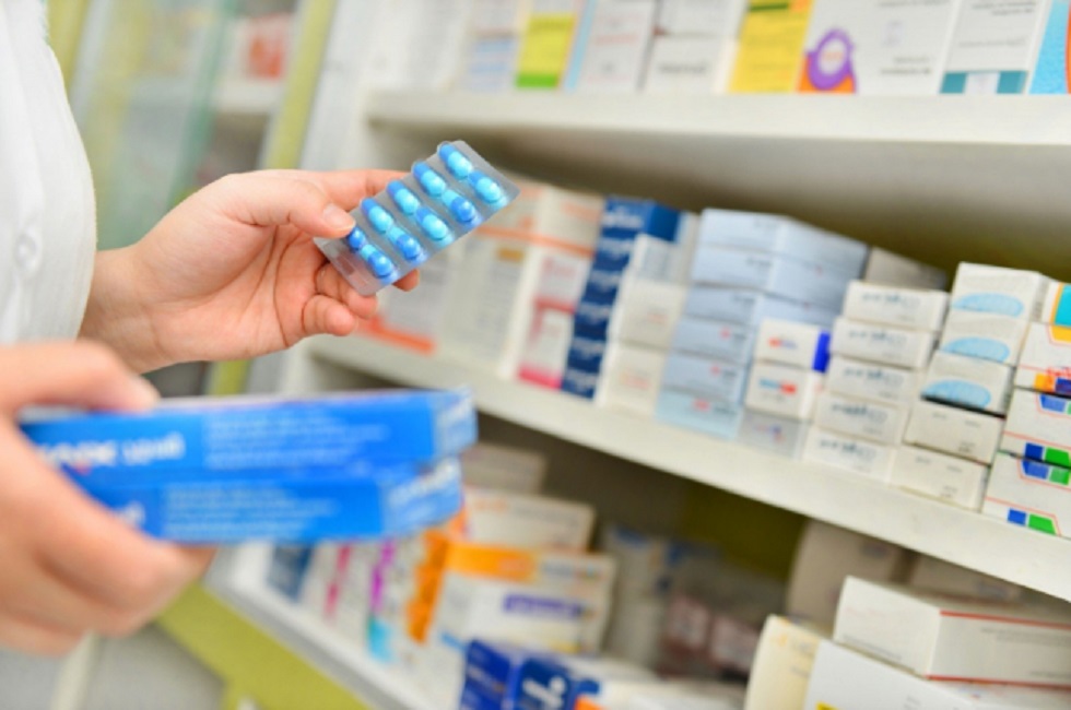 В Запорожской аптеке продавали кодеиносодержащие лекарства без рецепта: делом занимается полиция (ФОТО)