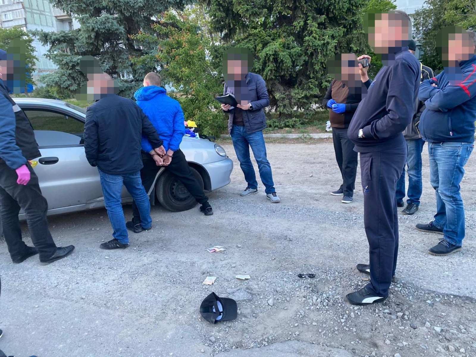 Молодой полицейский продавал наркотики в Запорожской области (ФОТО)
