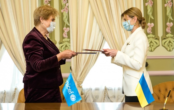 Жена Зеленского подписала меморандум по правам детей с ЮНИСЕФ (ФОТО)