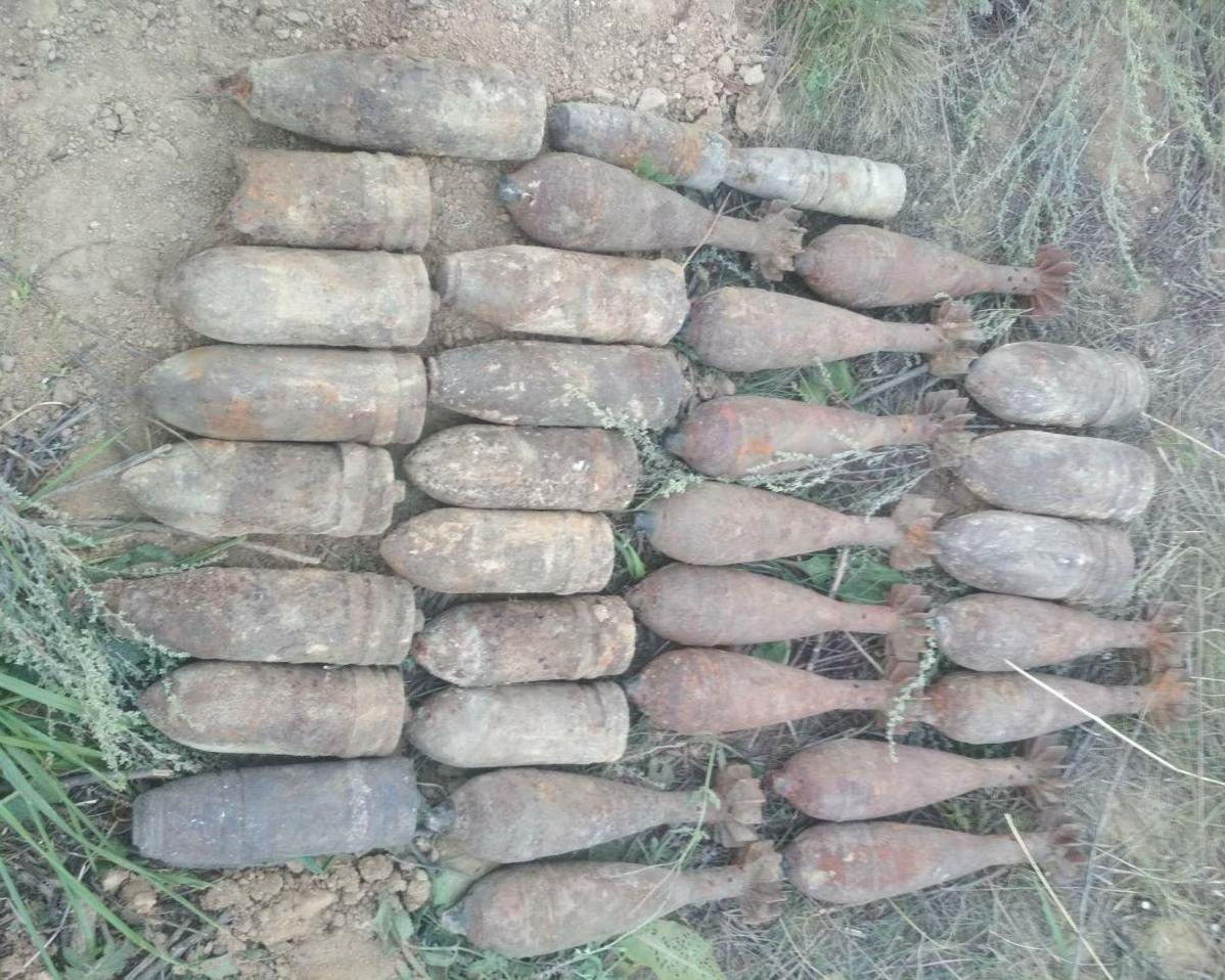 Возле села в Запорожской области уничтожили целый арсенал боеприпасов, найденный местными жителями во время земляных работ (ФОТО)