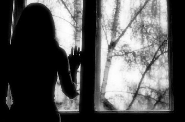 В Запорожье из-за расставания с молодым человеком 12-летняя девочка пыталась покончить с собой