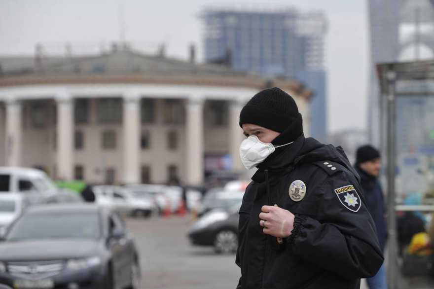 В Запорожской области за сутки наибольшее количество по Украине инфицированных COVID-19 среди правоохранителей