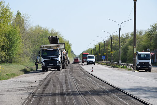 На участке запорожской трассы завершены ремонтные работы (ФОТО)