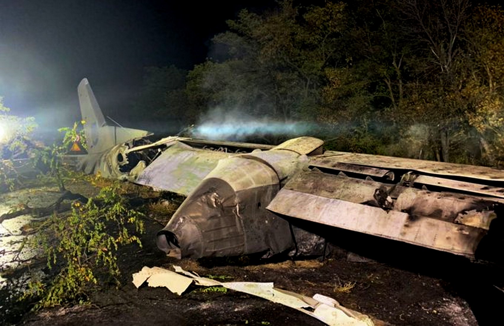Гибель запорожских курсантов в катастрофе Ан-26: в «Укроборонпроме» не нашли нарушений при ремонте самолёта