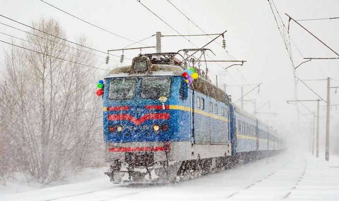 Поезд через Запорожье – среди популярных направлений в новогодне-рождественский период