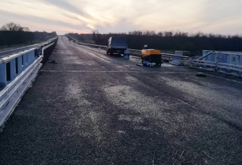 На запорожской трассе завершили капремонт еще одного моста (ФОТО)