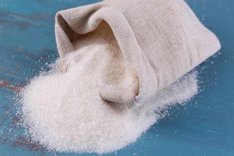 В Запорожской области предприятие реализовывало сахар почти на 9% дороже