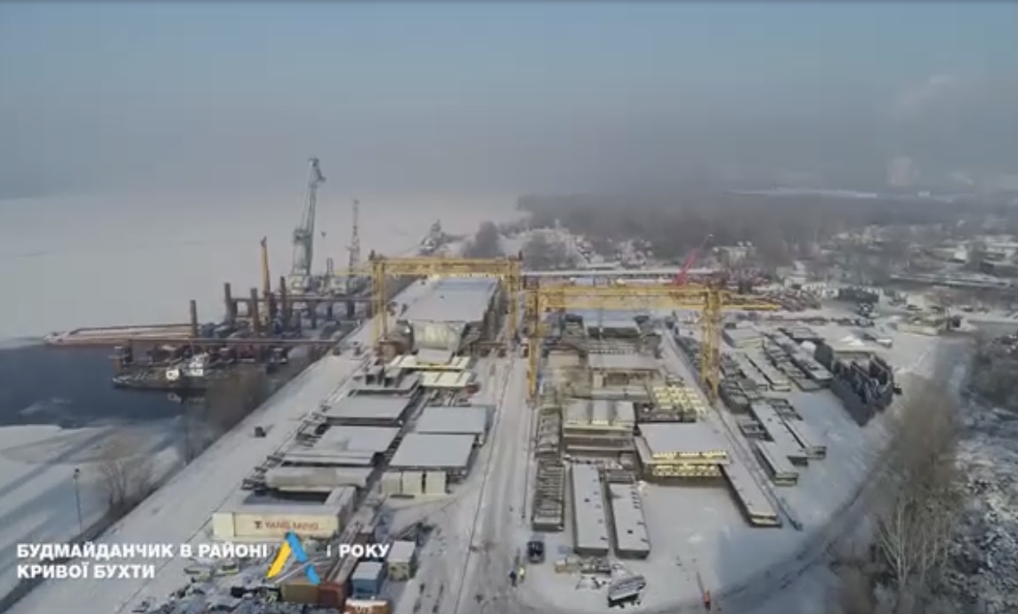 Дорожники рассказали о работах на стройплощадке запорожского моста в районе Кривой бухты (ВИДЕО)